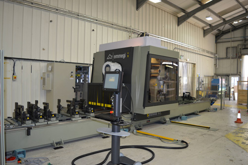 The Emmegi Satellite XT five axis machine being delivered at Alitex 6 The Emmegi Satellite XT five axis machine being delivered at Alitex 6
