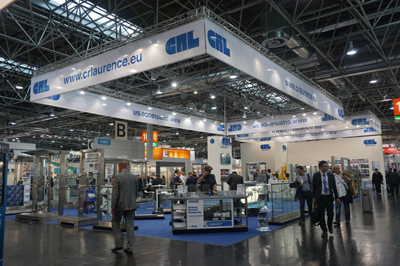 crl-stand-at-glasstec