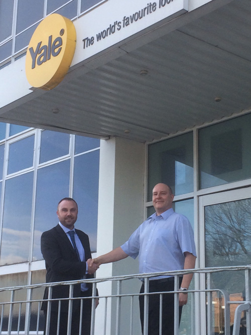 Paul Gravell, key account manager for YDWS, and Phil Cresswell, sales and marketing manager for Total Glass